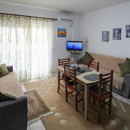 1 Bedroom Apartment With Fast Internet And Sea View Balcony In Durrës 외부 사진